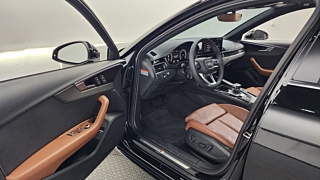 AUDI A4 B9 2023