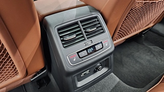 AUDI A4 B9 2023