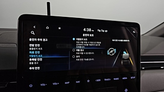 HYUNDAI STARIA 2025