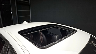 BMW 5-SERIES G30 2017