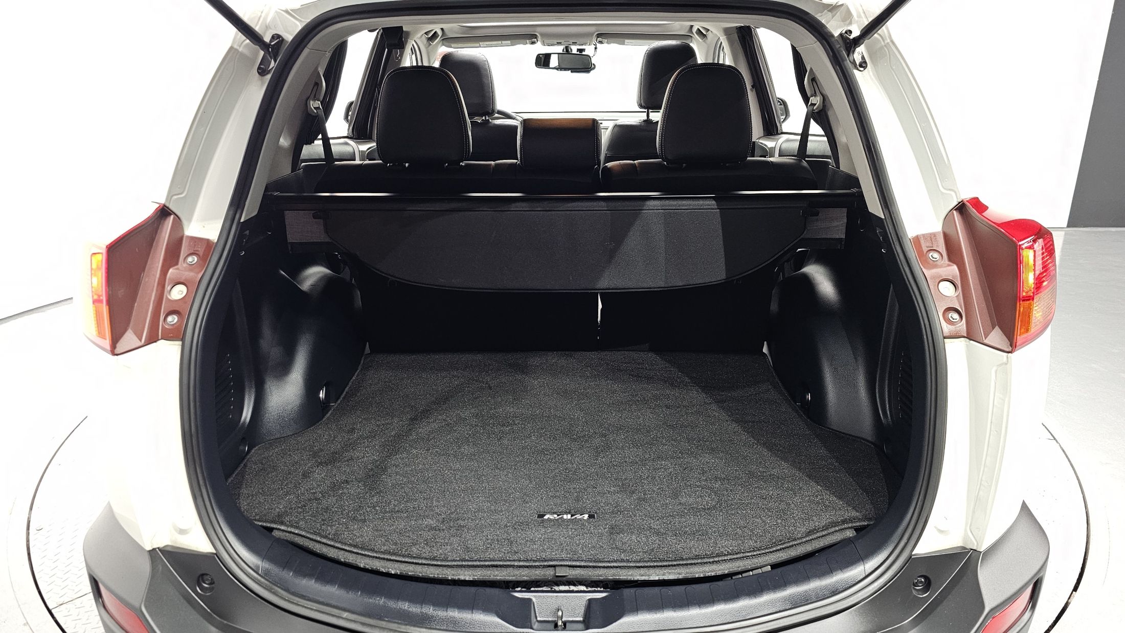 TOYOTA RAV4 2014