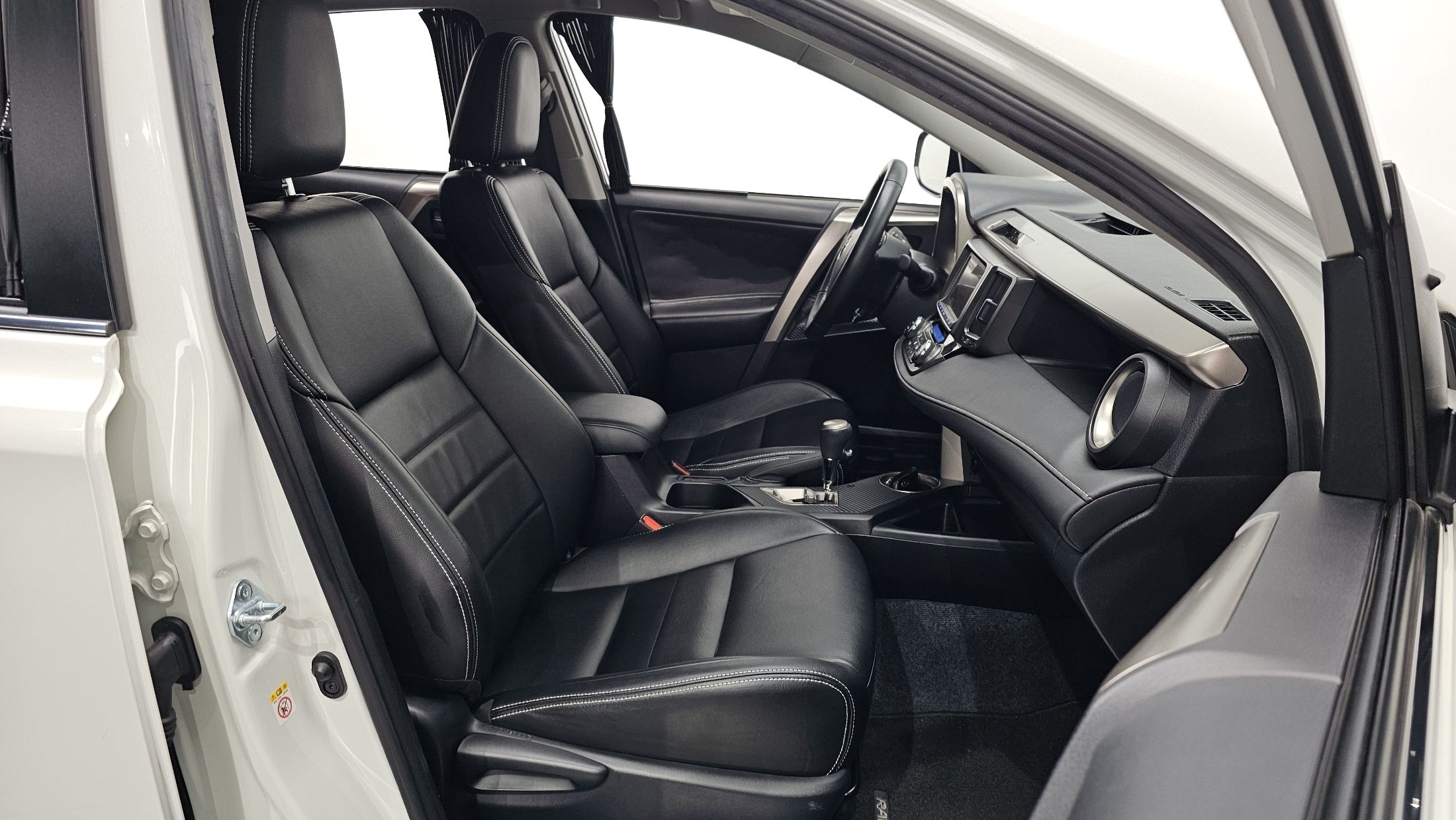 TOYOTA RAV4 2014
