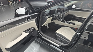 KIA K5  3 GENERATION 1.6 Turbo 2025