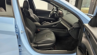 HYUNDAI AVANTE CN7  2.0 N 2025