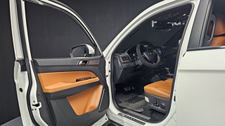 SSANGYONG REXTON SPORTS CAR 2022