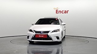 LEXUS CT200H 2016