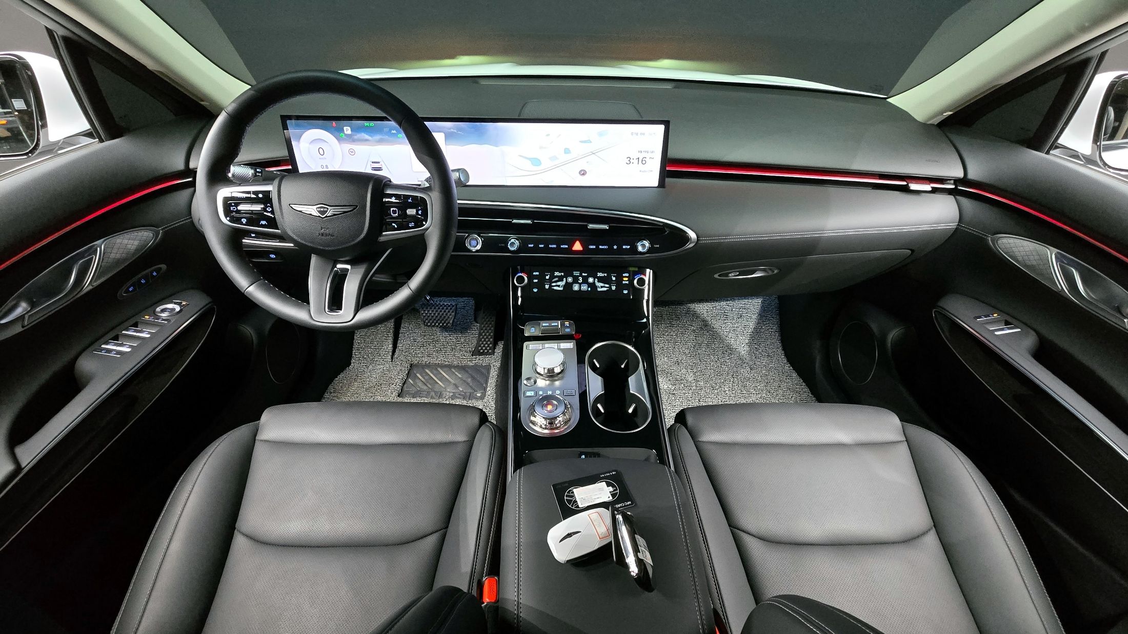 GENESIS GV70 2025