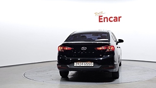 HYUNDAI AVANTE AD 2019