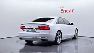 AUDI A8 2011