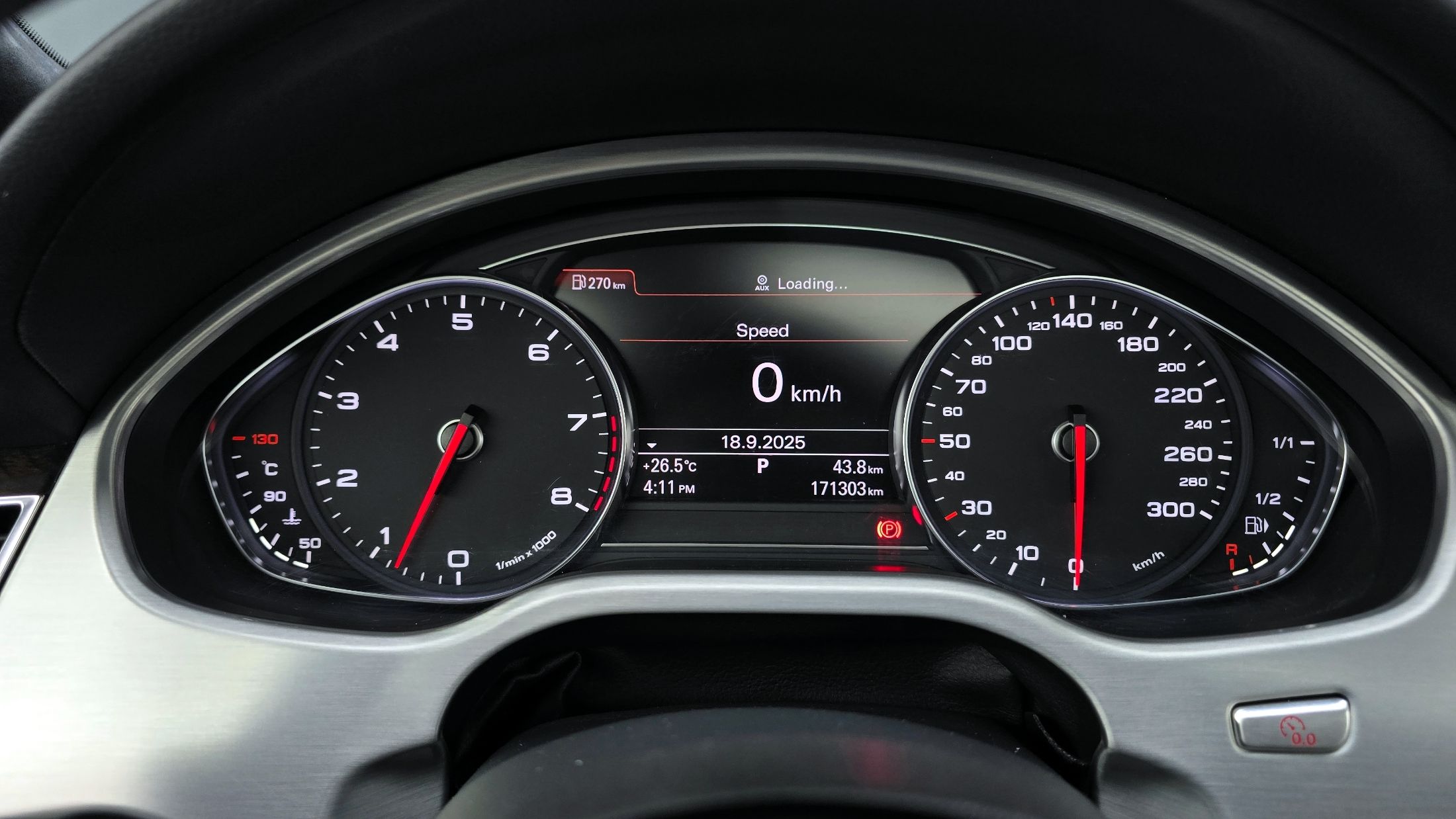 AUDI A8 2011