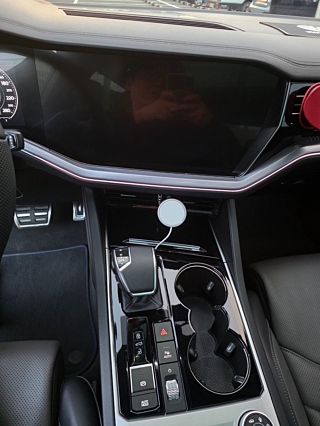 VOLKSWAGEN TOUAREG 2020