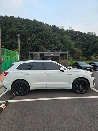 VOLKSWAGEN TOUAREG 2020