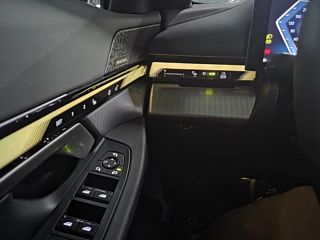 BMW 5-SERIES G60 2025