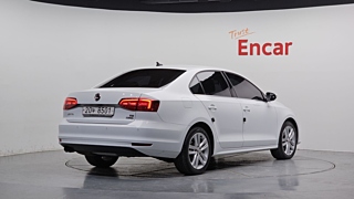VOLKSWAGEN JETTA 2015