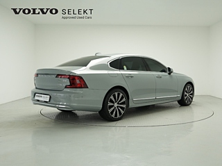 VOLVO S90 2024