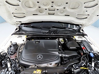 MERCEDES BENZ GLA-CLASS X156 2019