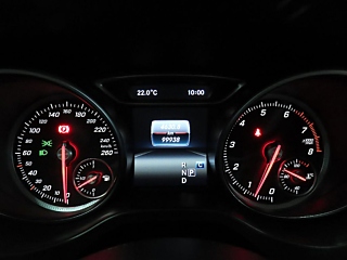 MERCEDES BENZ GLA-CLASS X156 2019