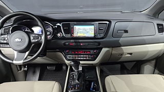 KIA CARNIVAL 2016