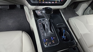 KIA CARNIVAL 2016