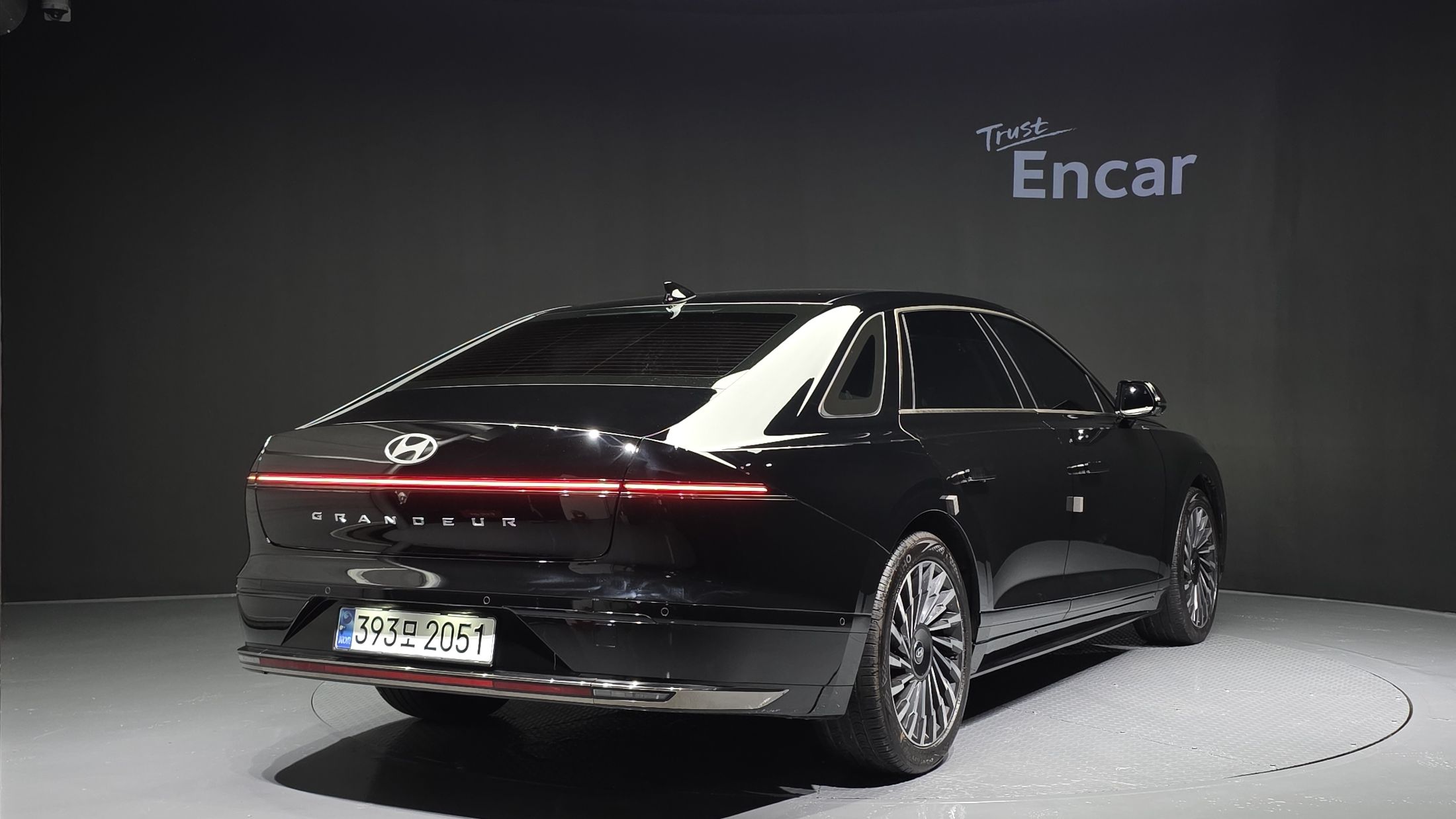 HYUNDAI GRANDEUR HYBRID GN7 2023