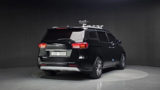 KIA CARNIVAL 2016