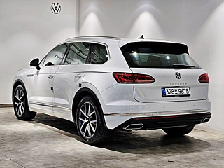 VOLKSWAGEN TOUAREG 2023