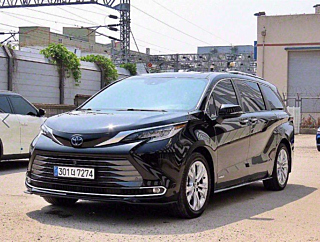 TOYOTA SIENNA 2021