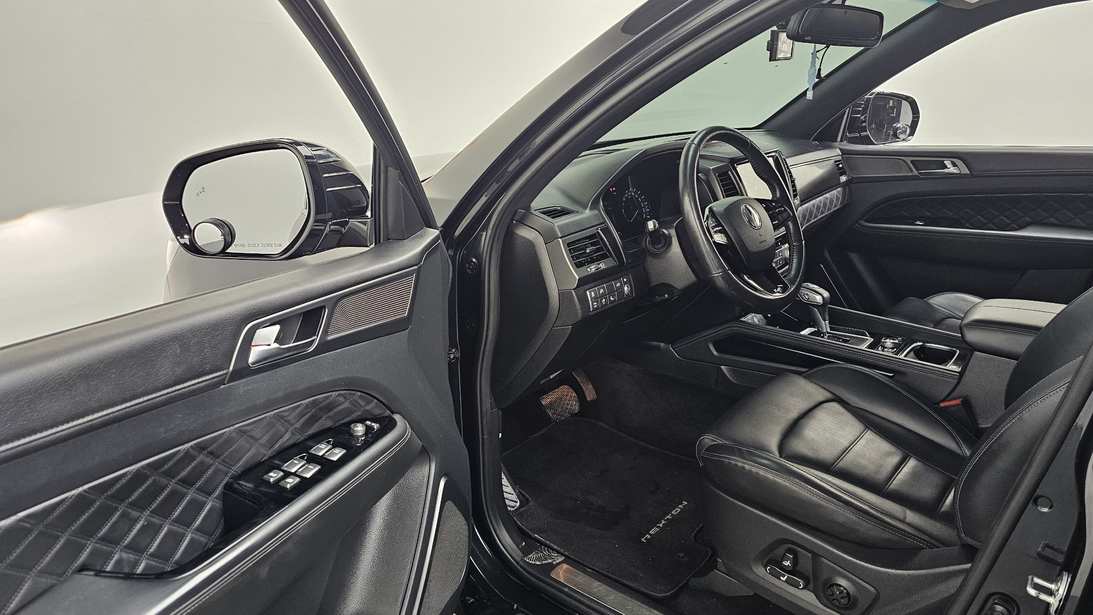 SSANGYONG REXTON G4 2020