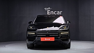 PORSCHE CAYENNE PO536 2024