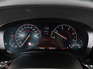 BMW 5-SERIES G30 2019