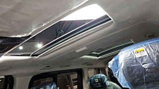 HYUNDAI STARIA 2025