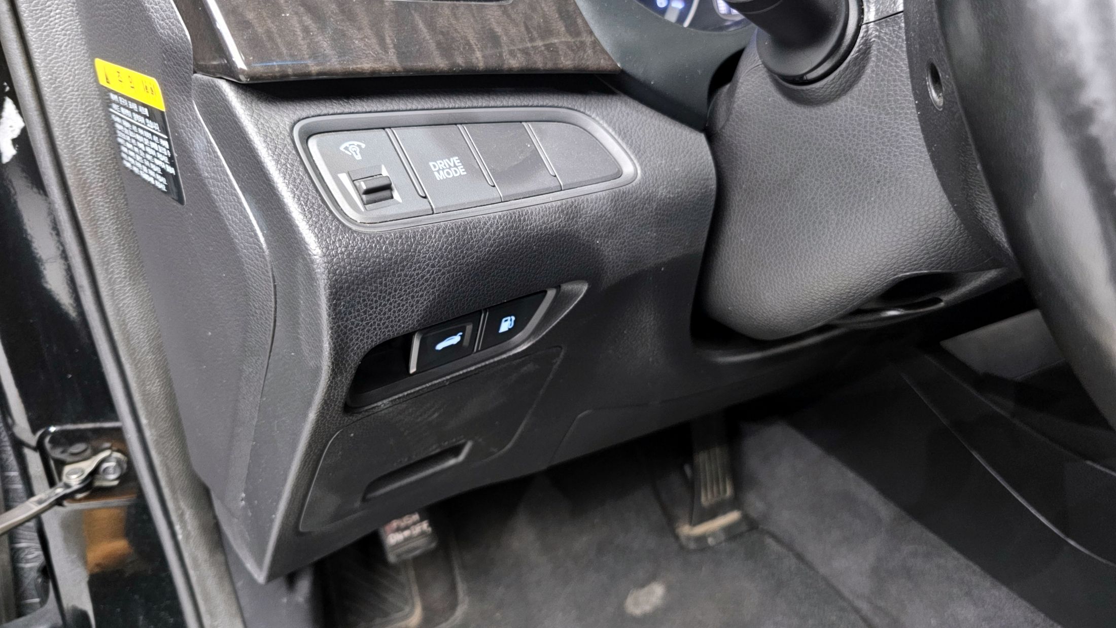 HYUNDAI GRANDEUR HG 2016