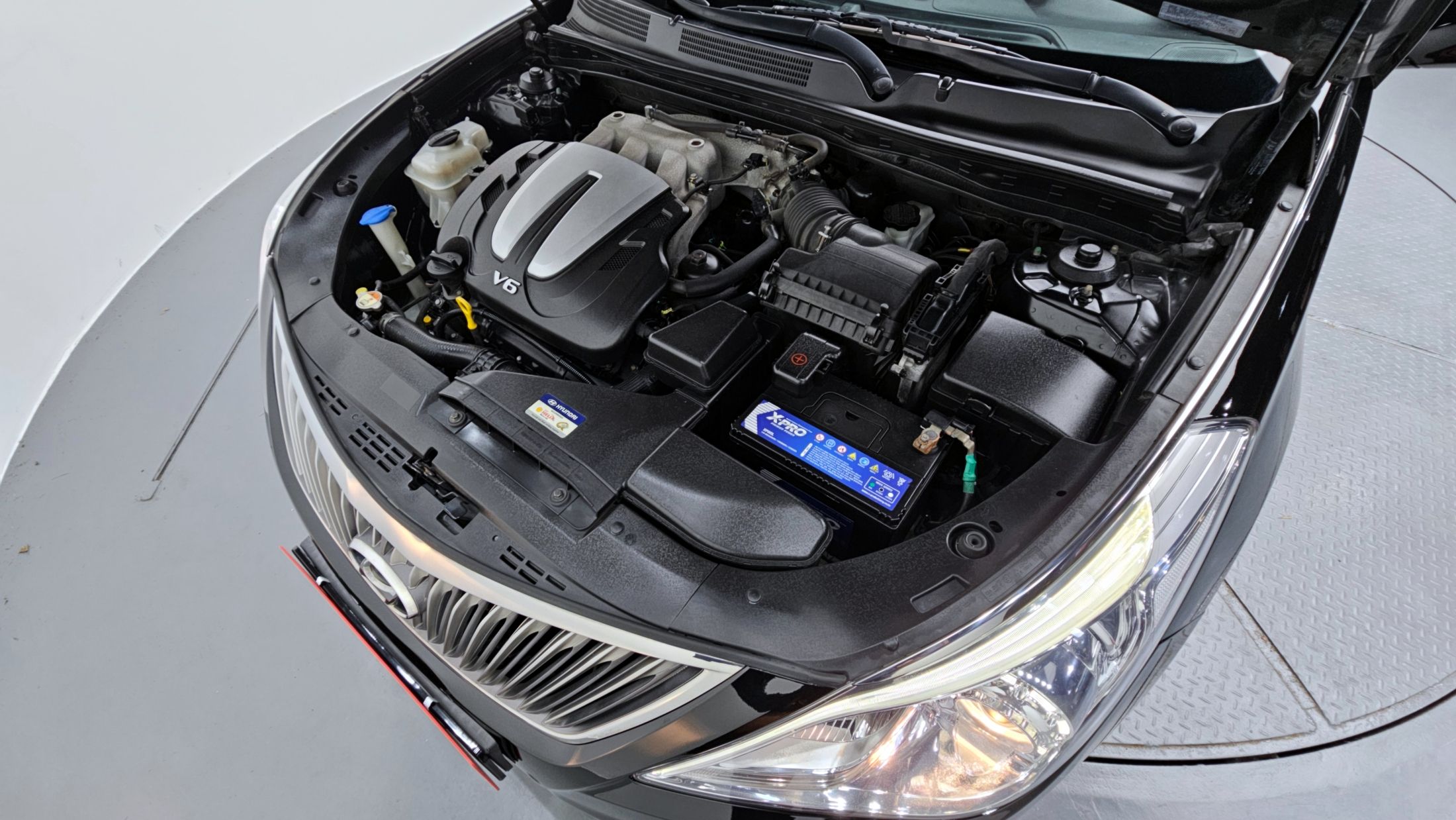 HYUNDAI GRANDEUR HG 2016