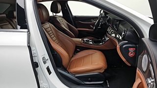 MERCEDES BENZ E-CLASS W213 2018