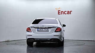 MERCEDES BENZ E-CLASS W213 2018