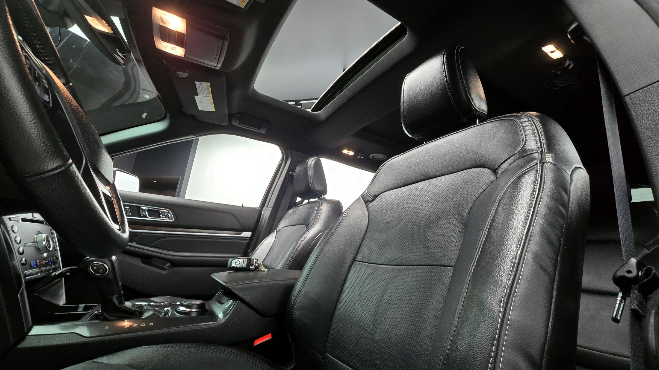 FORD EXPLORER 2018