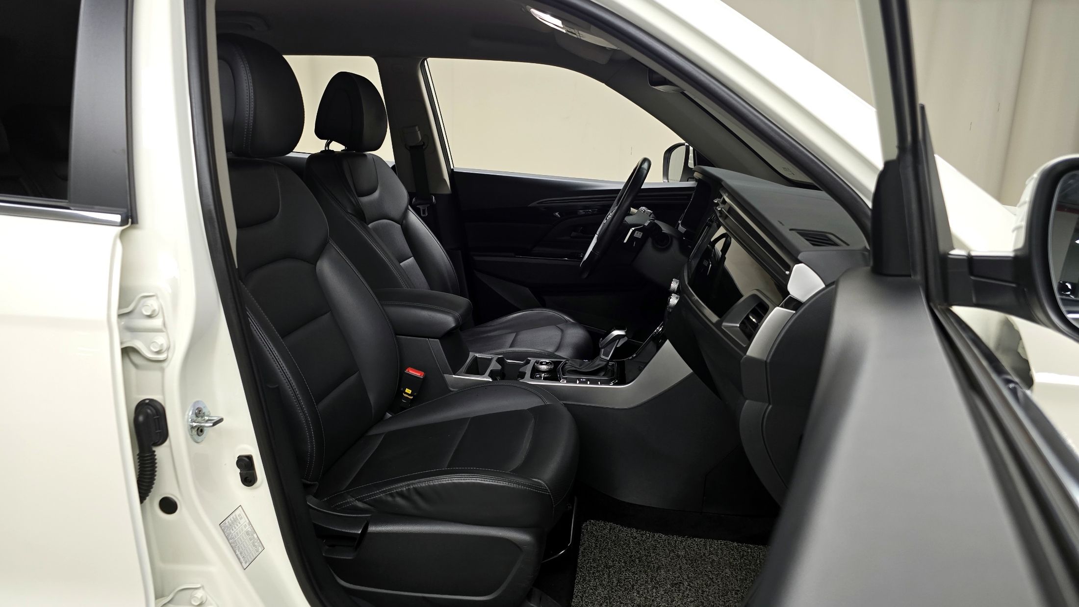 SSANGYONG KORANDO BEAUTIFUL 2021