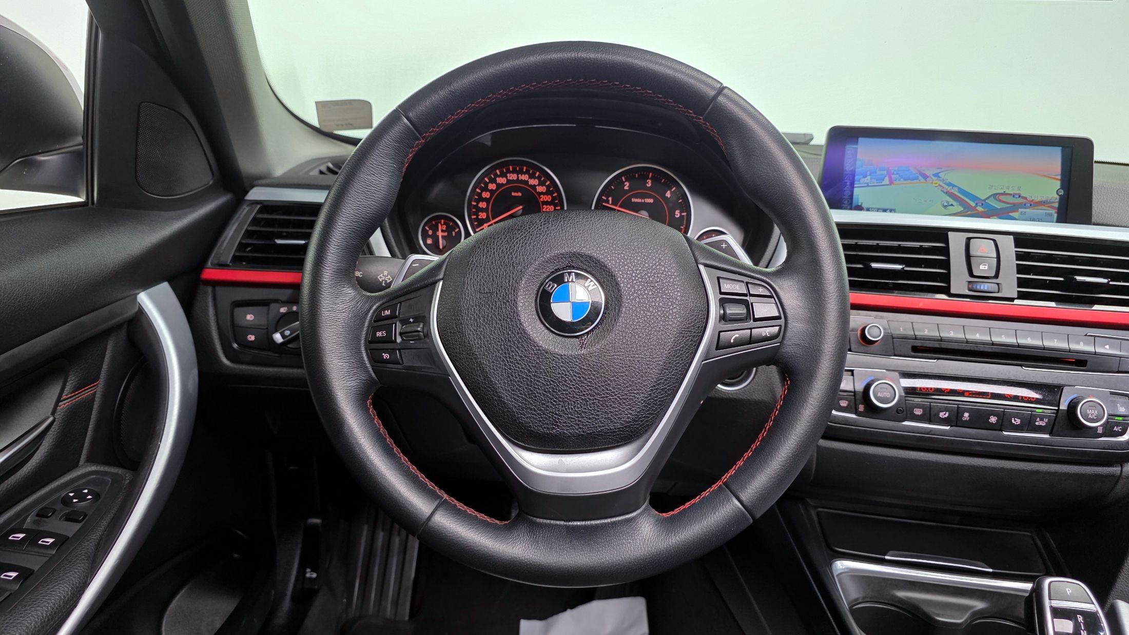 BMW 3-SERIES F30 2014