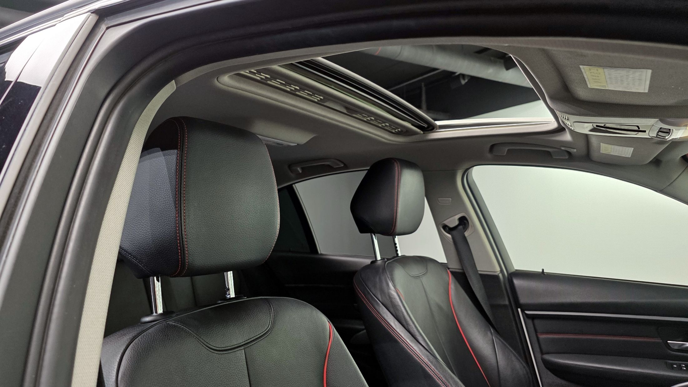 BMW 3-SERIES F30 2014
