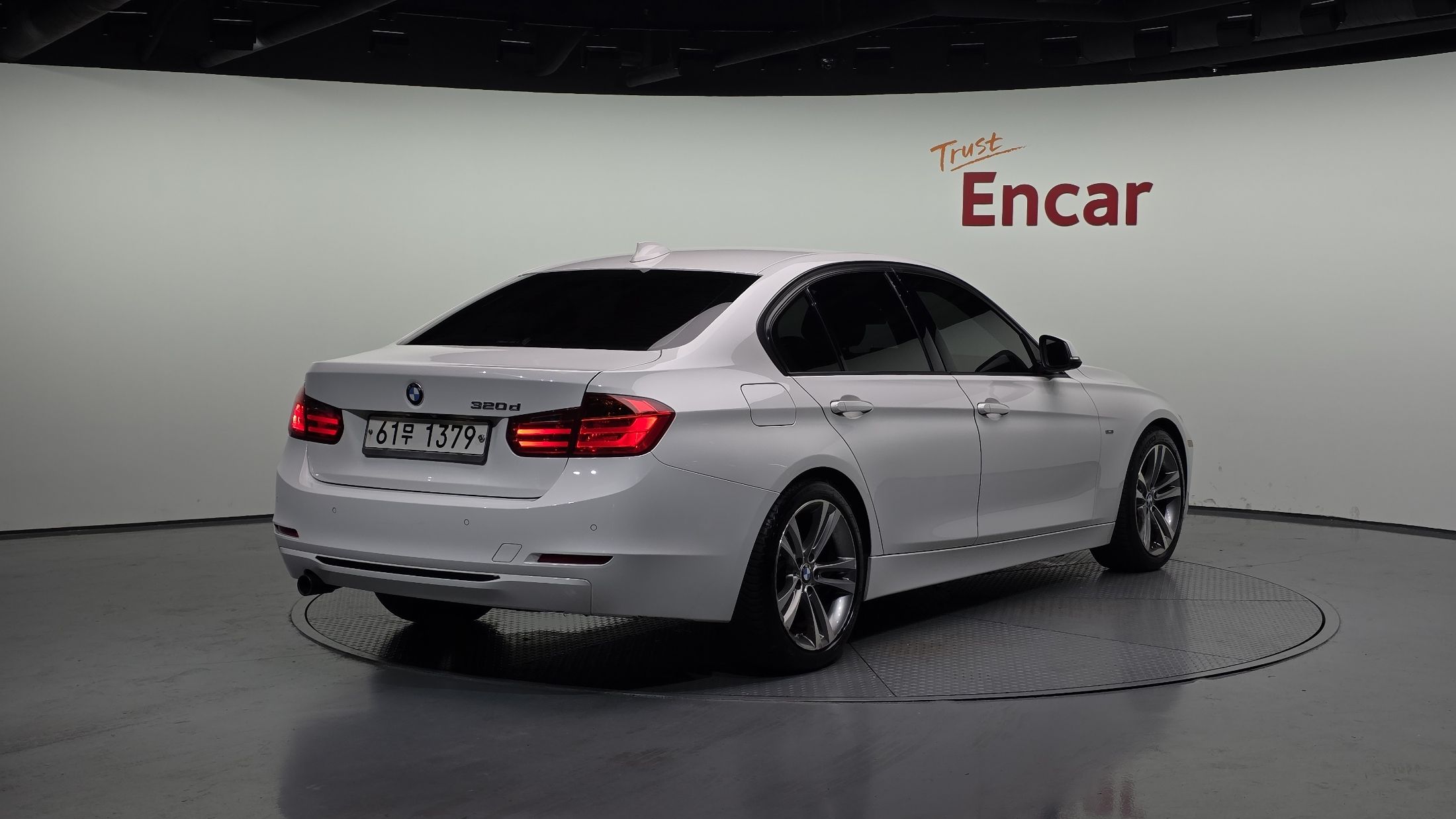 BMW 3-SERIES F30 2014