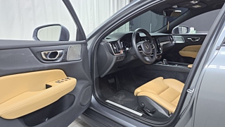 VOLVO V60 CROSS COUNTRY 2020
