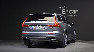 VOLVO V60 CROSS COUNTRY 2020