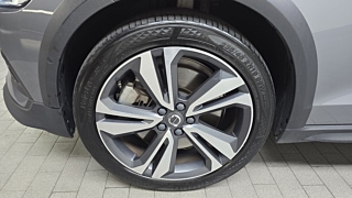 VOLVO V60 CROSS COUNTRY 2020