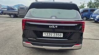 KIA CARNIVAL  2025