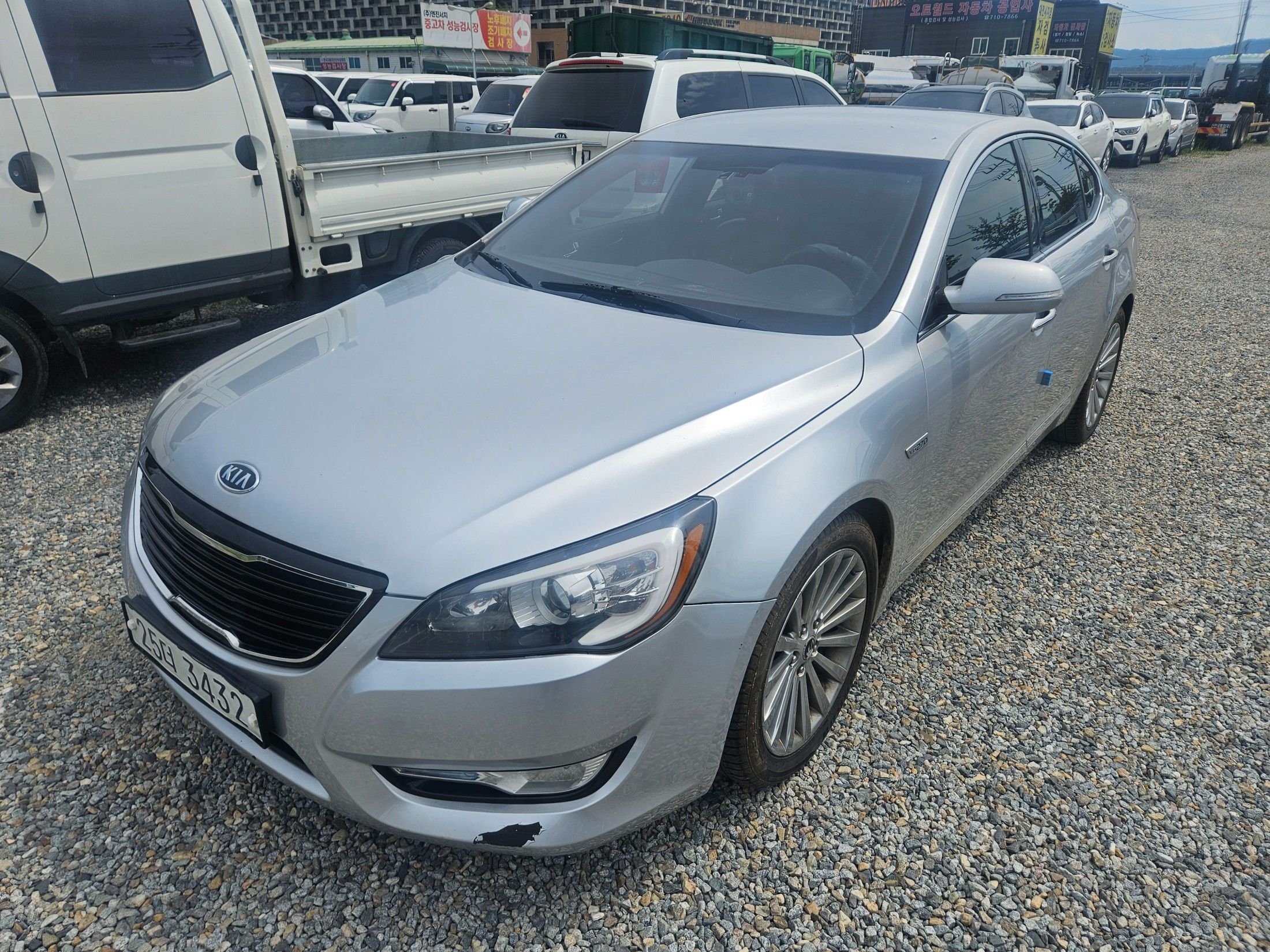 KIA K7 2010
