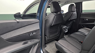 PEUGEOT 5008 2022