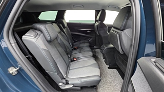 PEUGEOT 5008 2022