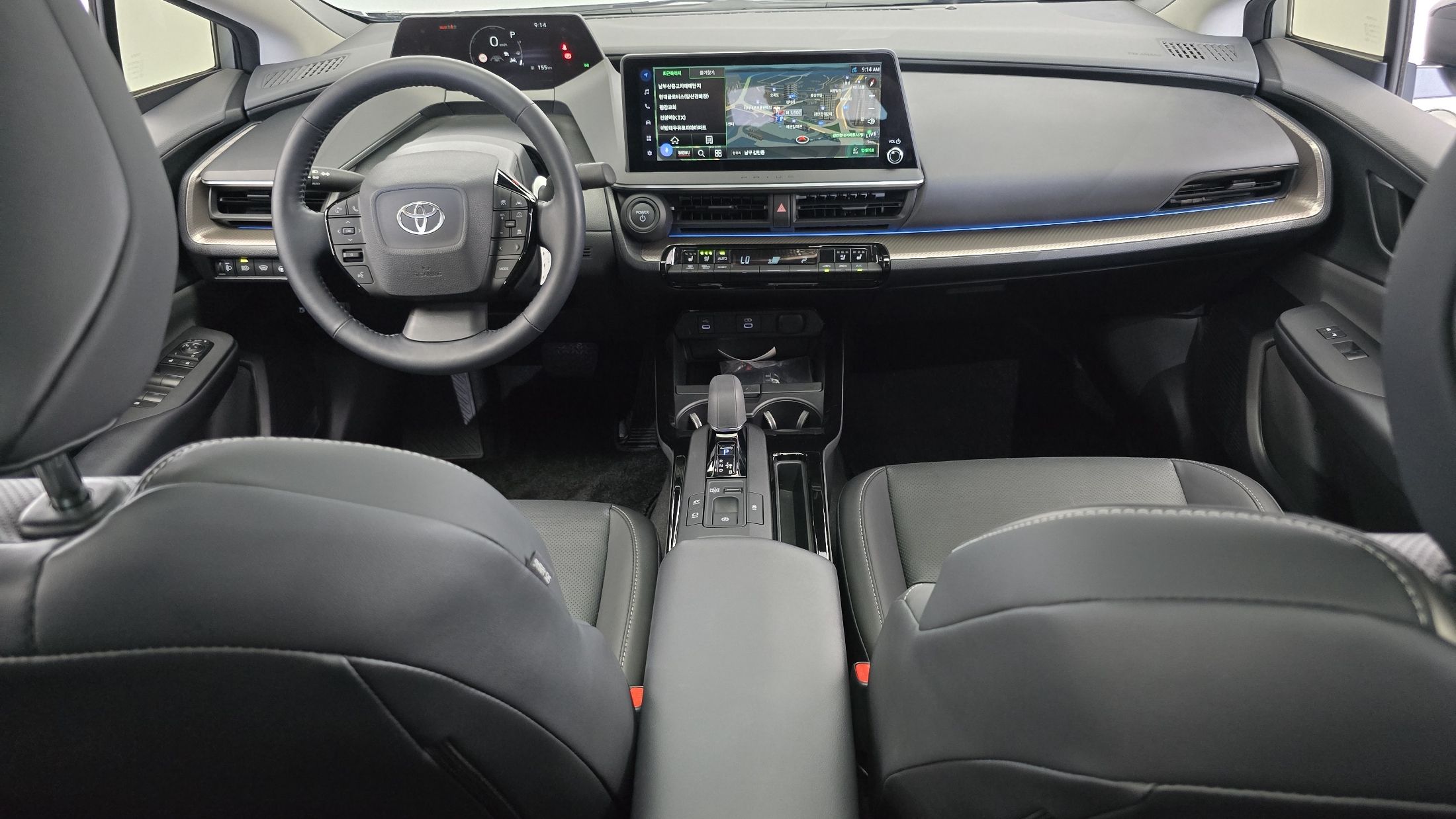 TOYOTA PRIUS 2024