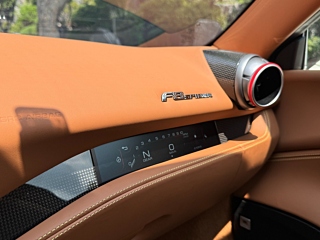 FERRARI F8 SPIDER 2021