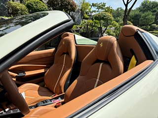 FERRARI F8 SPIDER 2021